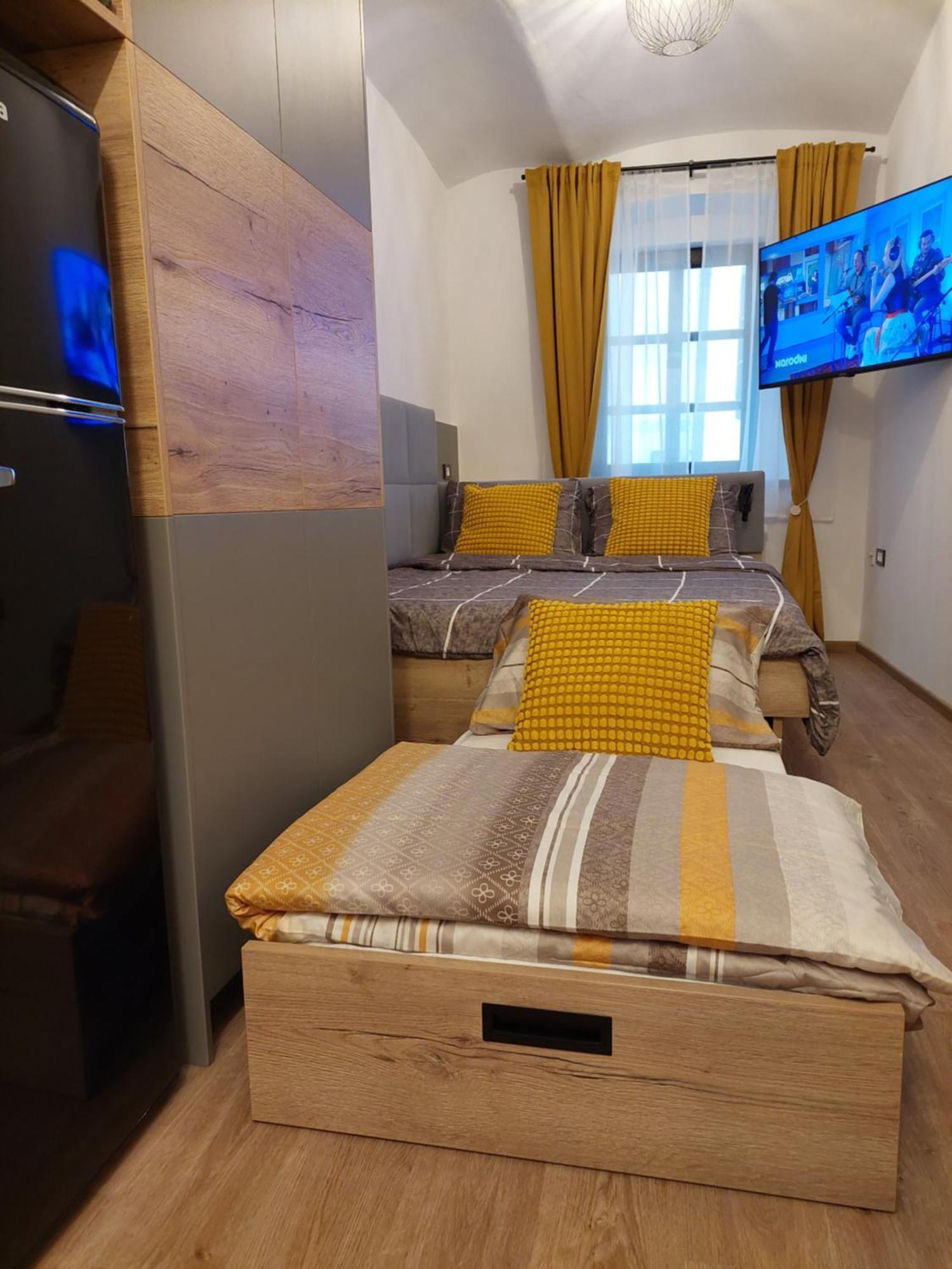 Studio Apartment Under The Castle Škofja Loka エクステリア 写真